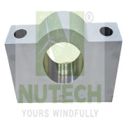 TRUNNION,STEEL,300 mm,200 mm - 60095881 - NT/V45802-1